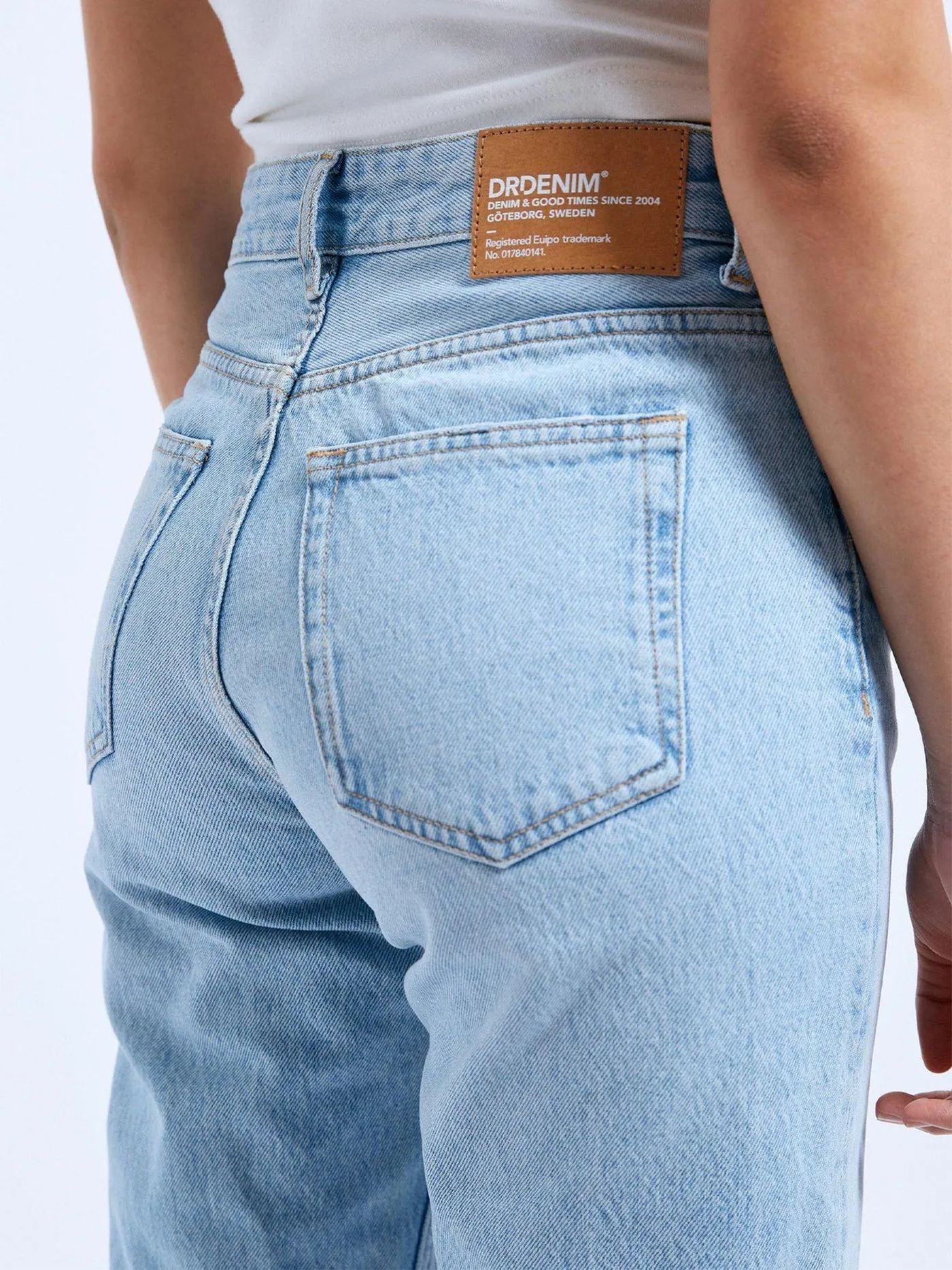 Arch Jeans