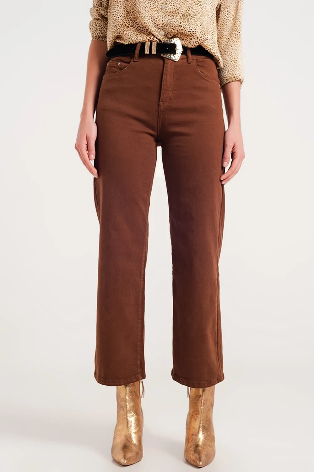 Wide Leg Jeans in Camel Brown